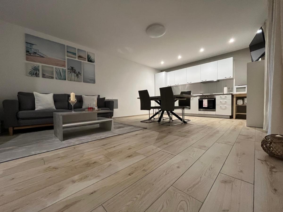 Casa Lara Preonzo Apartment ภายนอก รูปภาพ